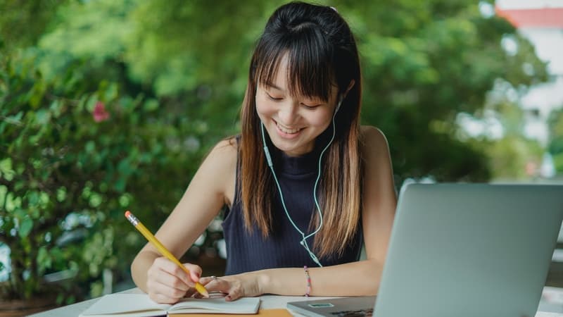 留學作文Essay全攻略，5個專家寫作技巧！